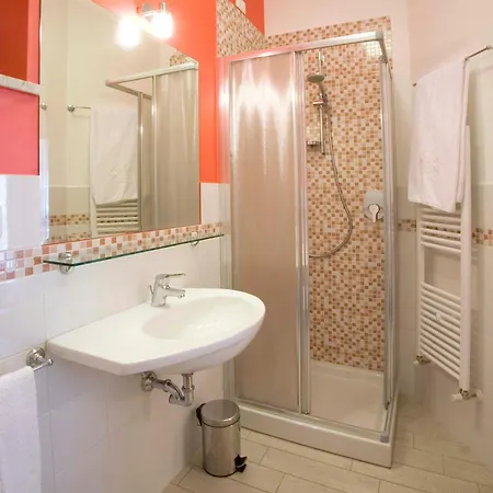 Pensionat La Perla Del Conero 3*