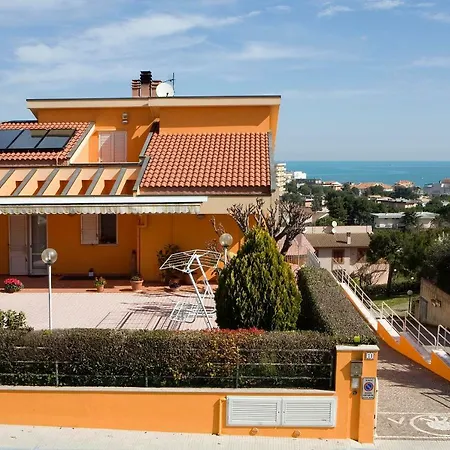 La Perla Del Conero 3* Numana